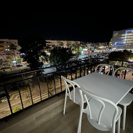 Apartamento Centrico Junto Al Mar Estepona Ngoại thất bức ảnh